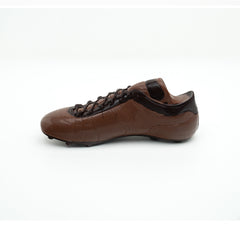 CAJA ZAPATO SOCCER CHOCOLATE CON LECHE