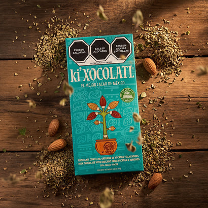 Chocolate con Leche con Almendras y Orégano de Yucatán.
