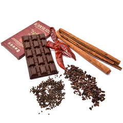 Chocolate Semi-Amargo con Especias.